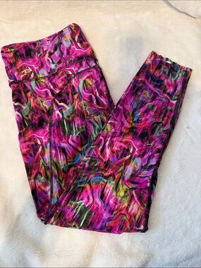 lululemon Fast and Free Pockets 12 inseam 24” laser cut Like New!